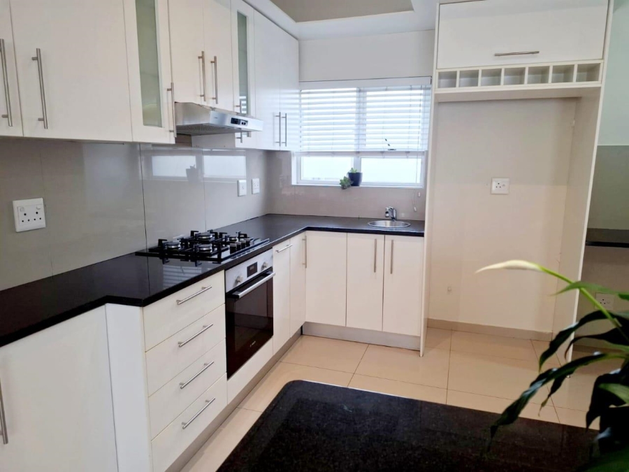 4 Bedroom Property for Sale in Parklands North Western Cape